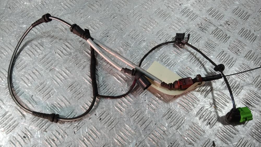 датчик ABS Audi Q8 1 поколение 2022, цвет, 0265004489 - фото №1