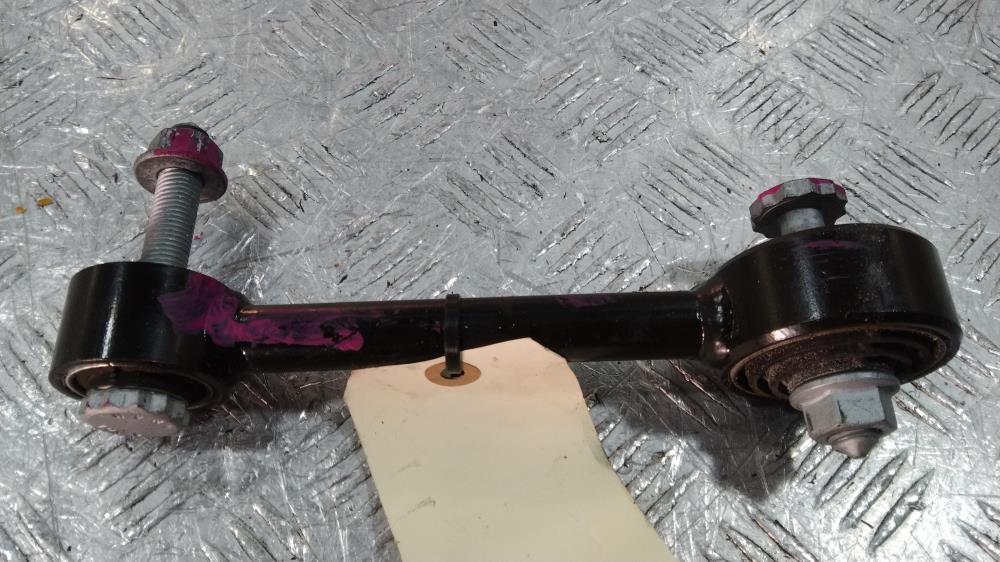 стойка стабилизатора Audi Q8 1 поколение 2022, цвет, 4M0411317K - фото №1