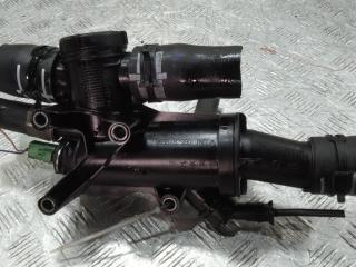 корпус термостата Citroen C5 1 поколение [рестайлинг] 2006, цвет, 9656182980