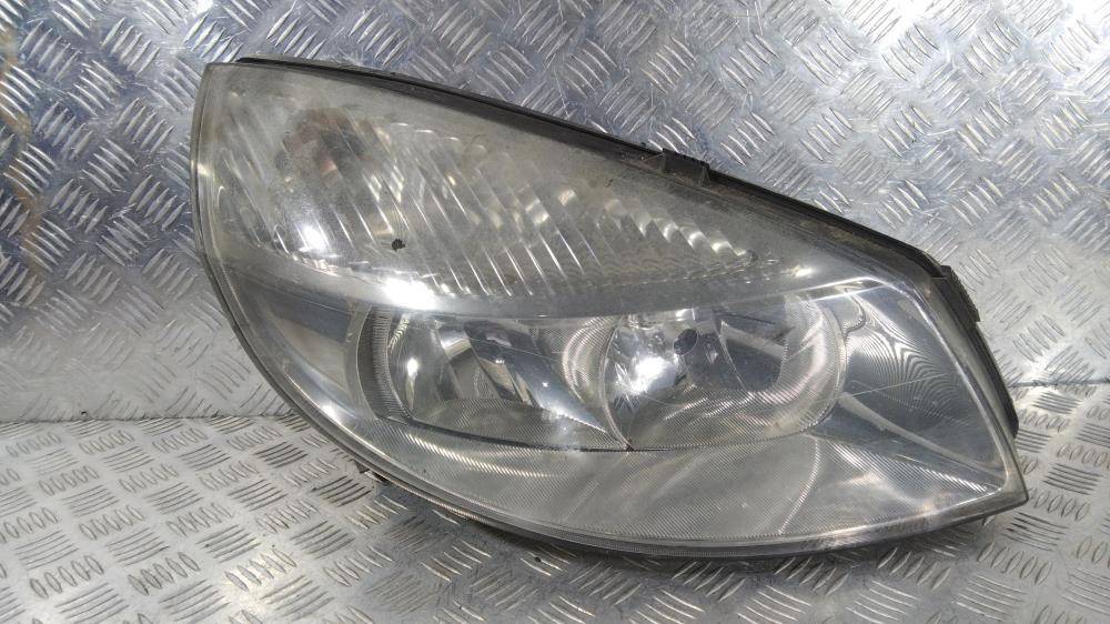 фара правая Renault Scenic 2 поколение 2004, цвет - фото №1