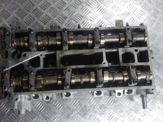 Головка блока цилиндров Ford Focus 2 поколение 2006, цвет