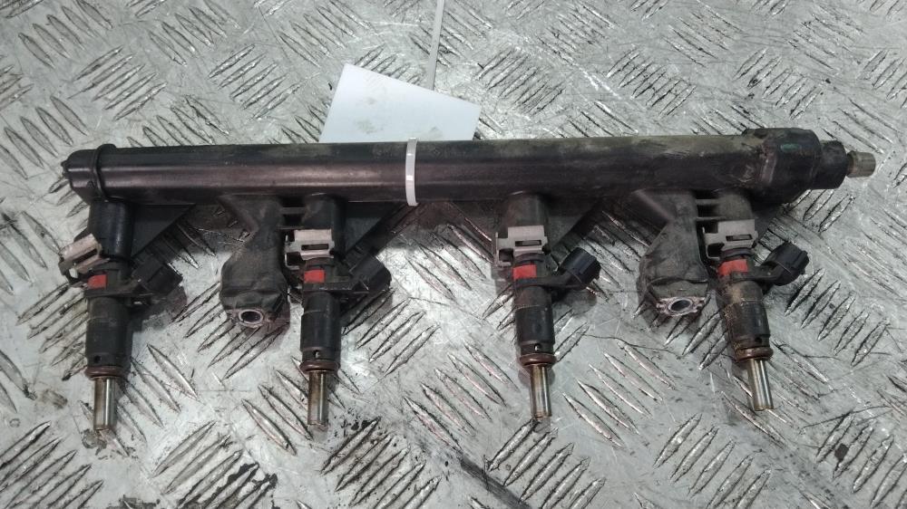 топливная рампа Peugeot 207 1 поколение 2008, цвет, 757564580 - фото №1