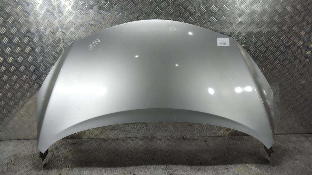 капот Nissan Note E12 2014, цвет - фото №1