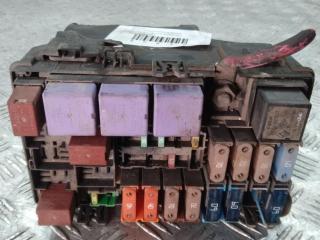 блок предохранителей Renault Laguna 2 поколение [рестайлинг] 2005, цвет, 8200583995