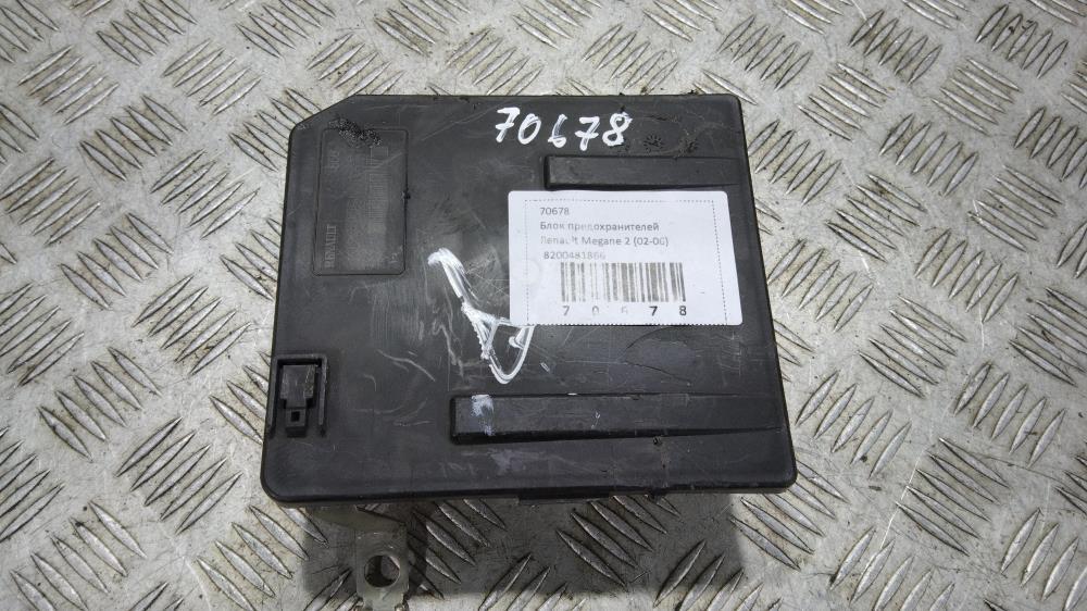 блок комфорта Renault Megane 2 поколение 2005, цвет, 8200481866 - фото №1