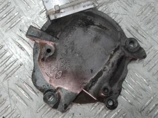 крышка двигателя передняя Renault Trafic 2 поколение 2004, Дизель 2.5, цвет, 8200006884