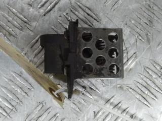 блок управления вентилятором (реле) Renault Logan 1 поколение 2008, цвет, 820004582