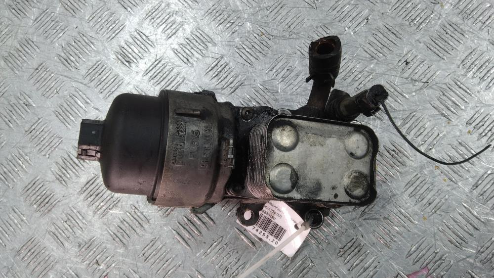 корпус масляного фильтра Ford Focus 2 поколение 2006, цвет, 9656830180 - фото №1