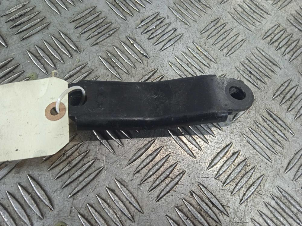 кронштейн двигателя Volvo XC60 1 поколение 2010, цвет, 30671219 - фото №1