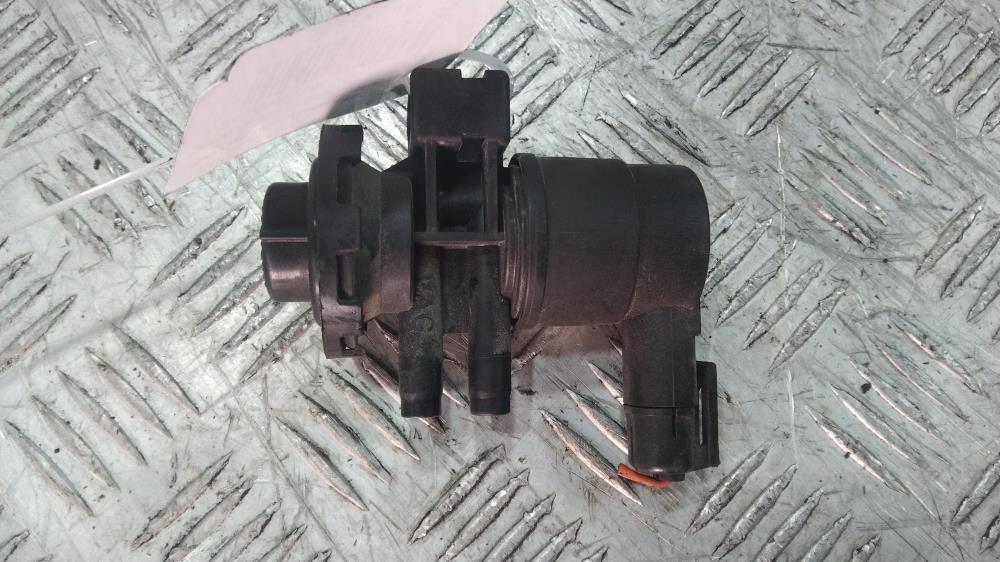 клапан вентиляции топливного бака Jeep Grand Cherokee WK 2007, цвет, 04669475AB - фото №1