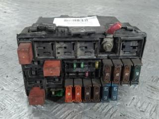 блок предохранителей Renault Laguna 2 поколение 2003, Дизель 1.9, цвет, 8200258781