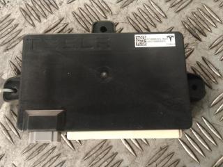 модуль управления двери Tesla Model X 1 поколение 2019, Электро , цвет, 1045490