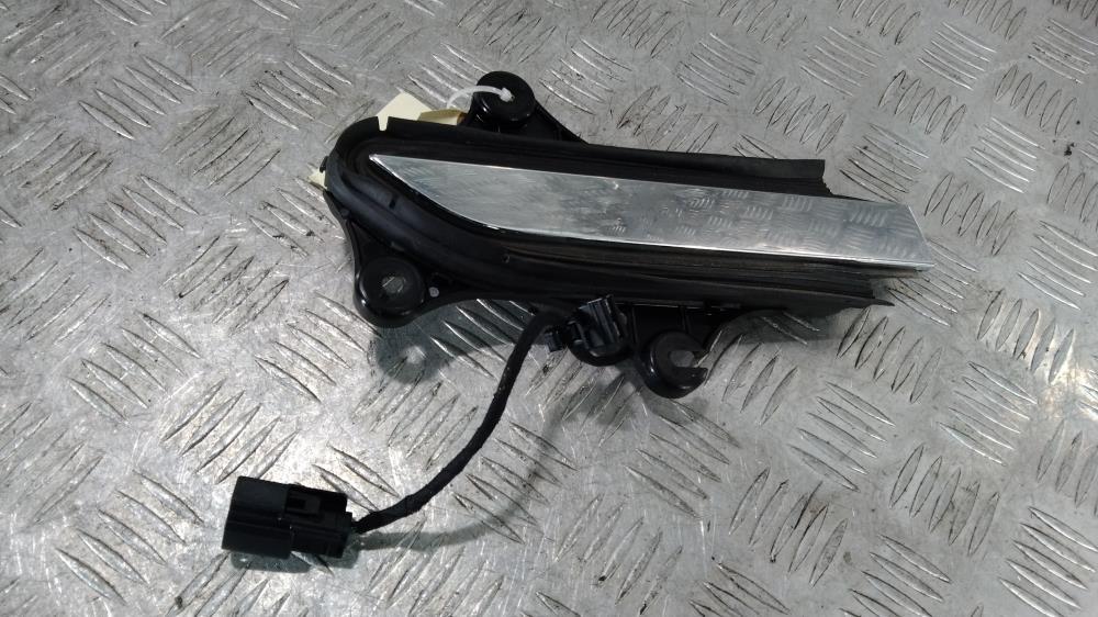 ручка наружная задняя правая Tesla Model X 1 поколение 2019, Электро , цвет, 1045158 - фото №1