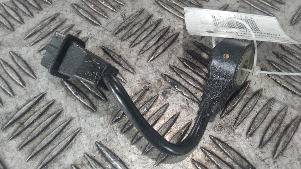 датчик детонации Volkswagen Golf 4 поколение 2001, цвет, 06A905377A - фото №1