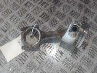 поршень Volvo V70 2 поколение 2000, цвет