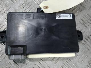 модуль управления двери Tesla Model X 1 поколение 2019, Электро , цвет, 1045490