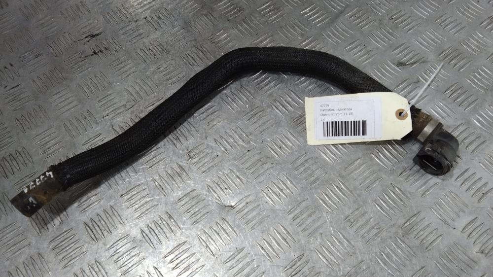 патрубок радиатора Chevrolet Volt 1 поколение 2014, цвет - фото №1