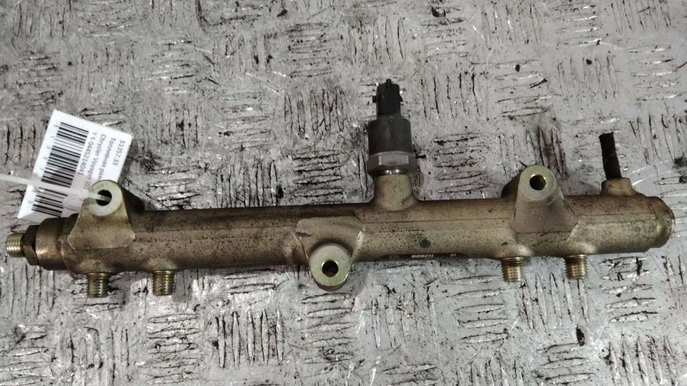 топливная рампа Chrysler Voyager 4 поколение 2003, цвет, 0445214041 - фото №1