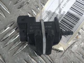 электромагнитный клапан Volkswagen Golf 4 поколение 2001, Бензин 1.8, цвет, 037906283B