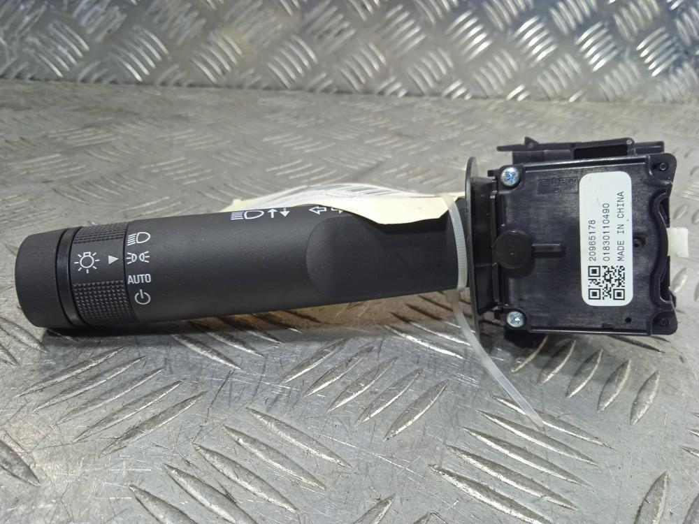 переключатель поворотов Chevrolet Volt 1 поколение 2014, цвет, 20965178 - фото №1