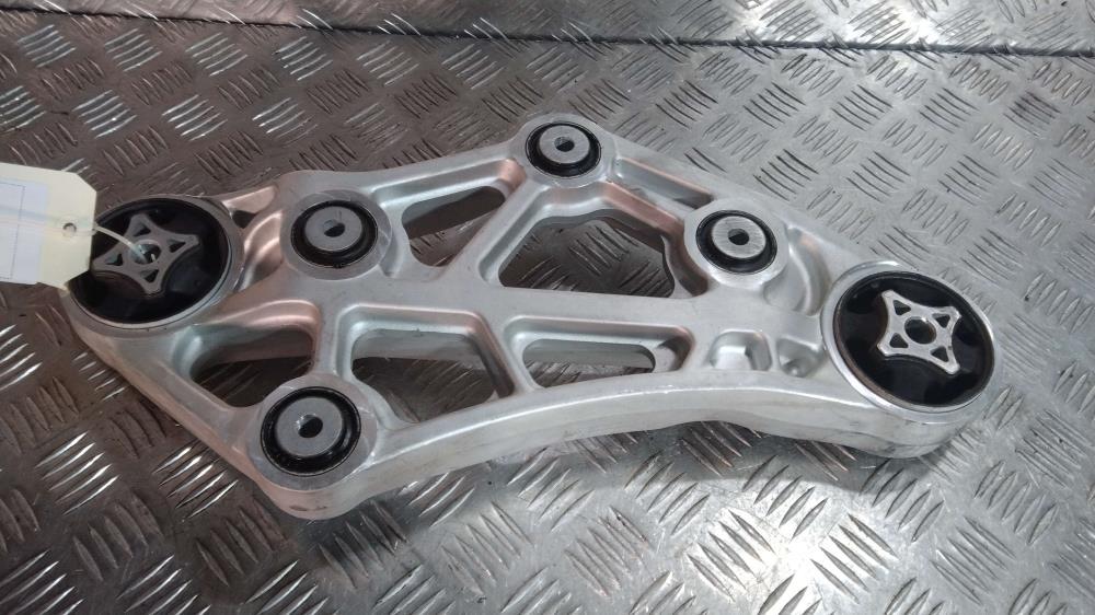 кронштейн двигателя Tesla Model X 1 поколение 2019, Электро , цвет, 1072847 - фото №1