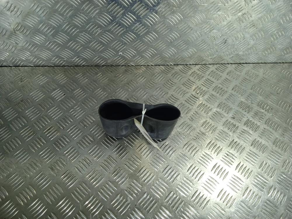 подстаканник Chevrolet Volt 1 поколение 2014, цвет - фото №1