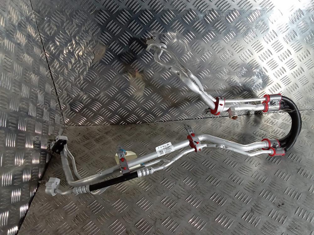 трубка кондиционера Tesla Model X 1 поколение 2019, Электро , цвет, 1486469 - фото №1