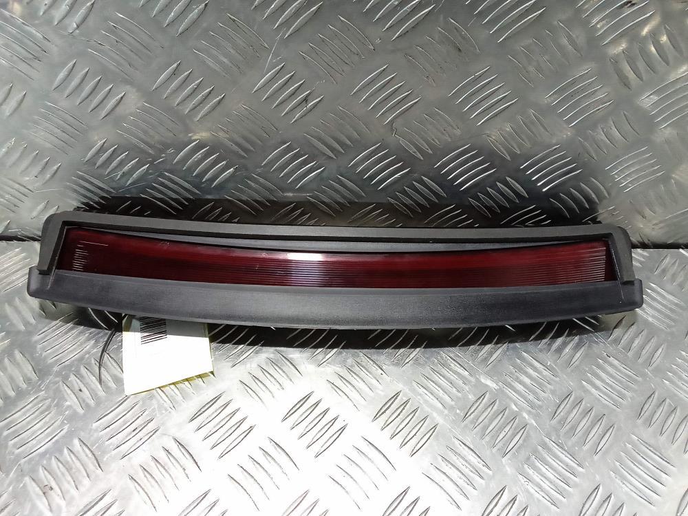 стоп-сигнал Tesla Model 3 1 поколение 2019, Электро , цвет, 1077405 - фото №1