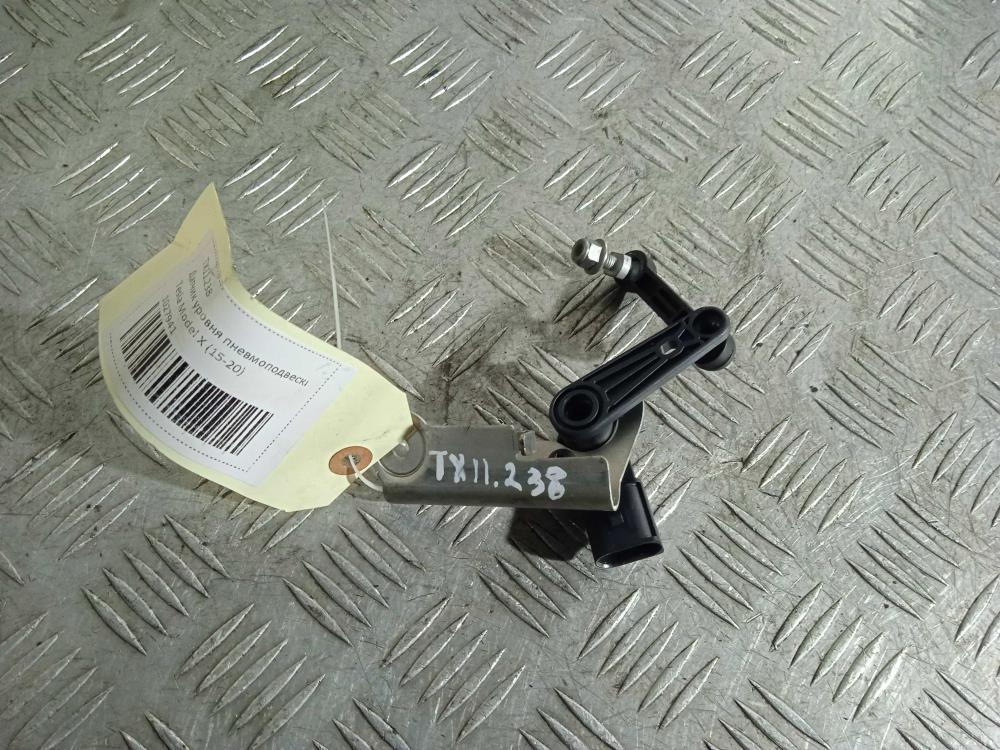 датчик дорожного просвета Tesla Model X 1 поколение 2019, Электро , цвет, 1027941 - фото №1