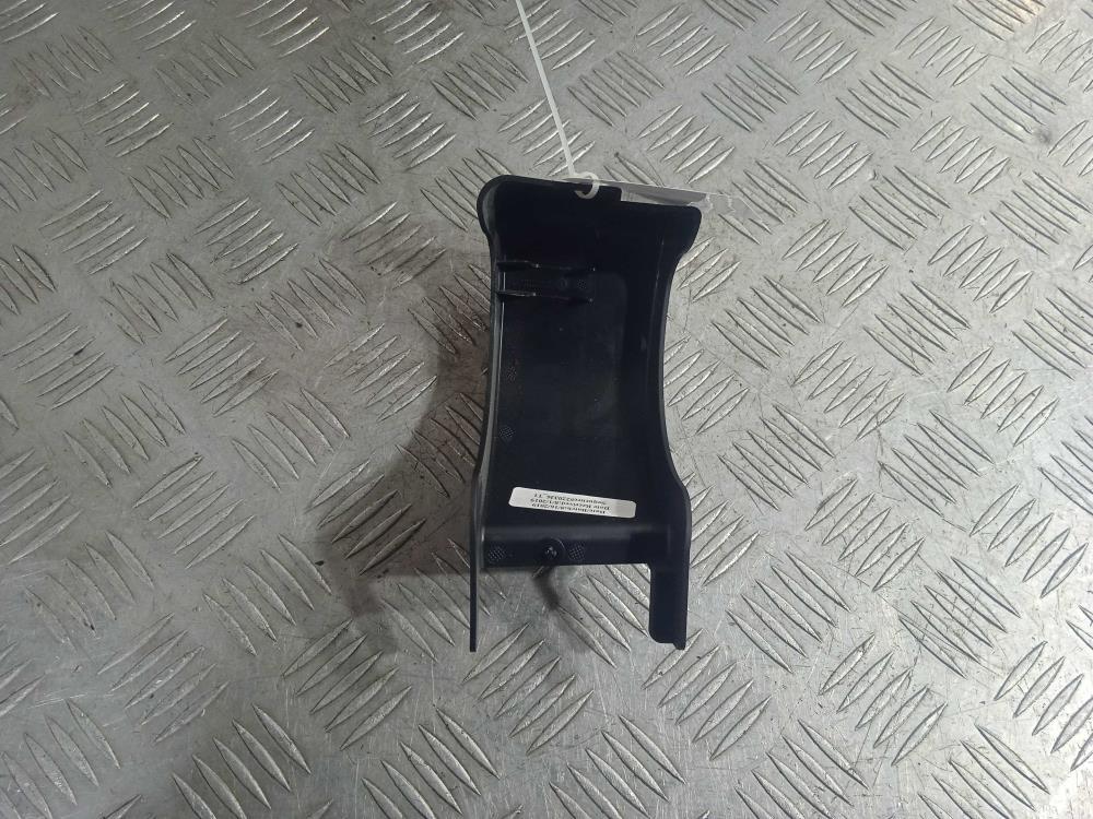 пластик Tesla Model X 1 поколение 2019, Электро , цвет, 1047075 - фото №1