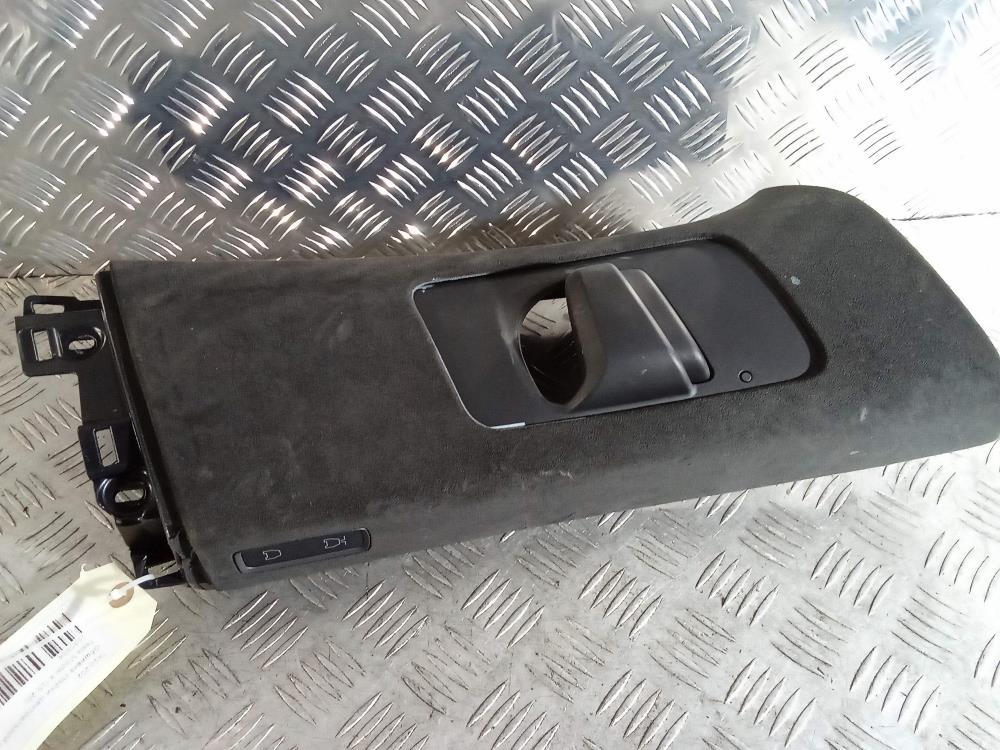 обшивка стойки центральной правой Tesla Model X 1 поколение 2019, Электро , цвет, 1035954 - фото №1