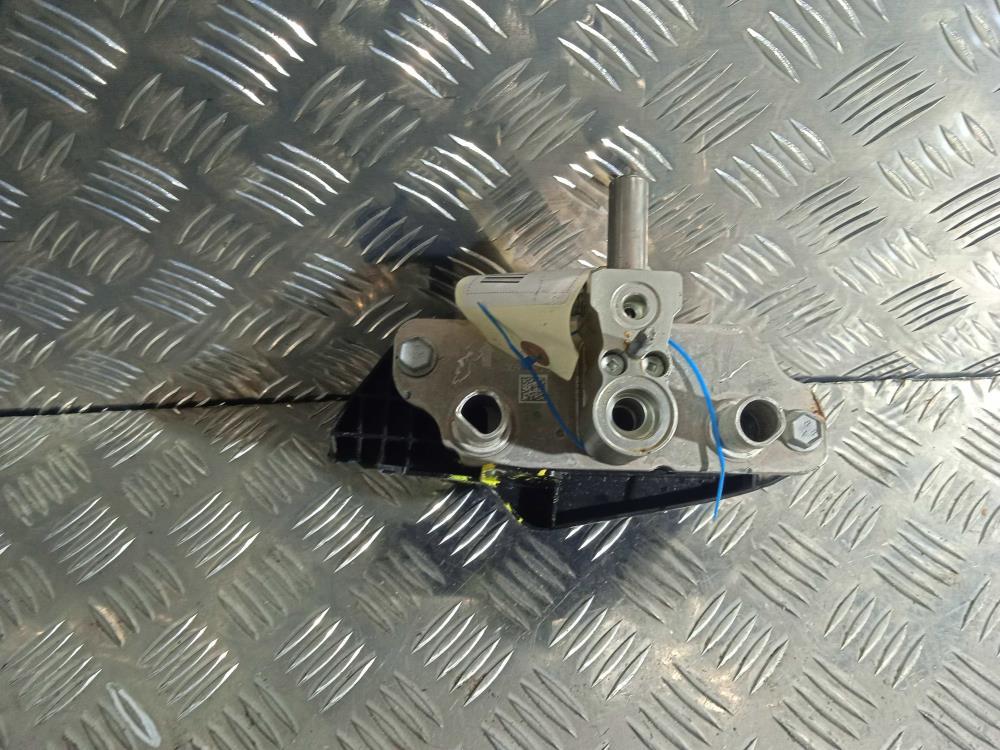 теплообменник масляного фильтра Tesla Model X 1 поколение 2019, Электро , цвет, 1486609 - фото №1