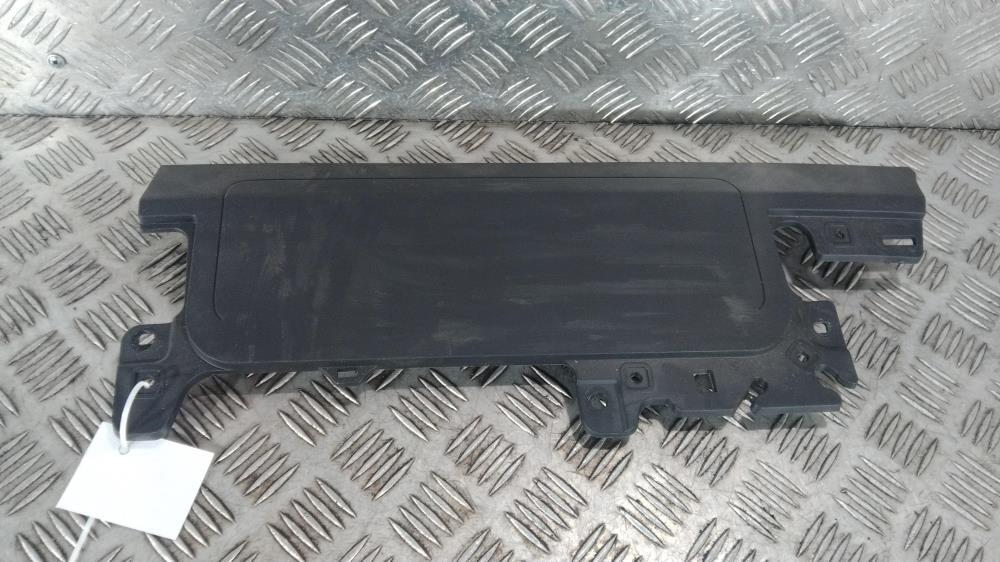 пластик Tesla Model 3 1 поколение 2019, Электро , цвет, 1083350 - фото №1