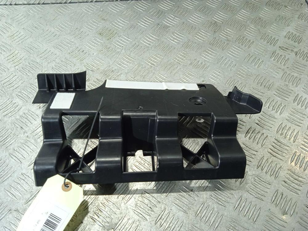 пластик Tesla Model 3 1 поколение 2019, Электро , цвет, 1470963 - фото №1