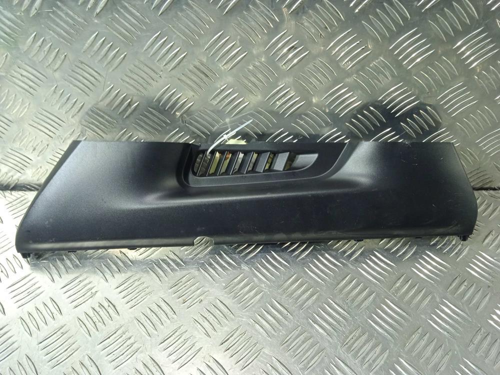 накладка декоративная Tesla Model X 1 поколение 2019, Электро , цвет, 1100671 - фото №1