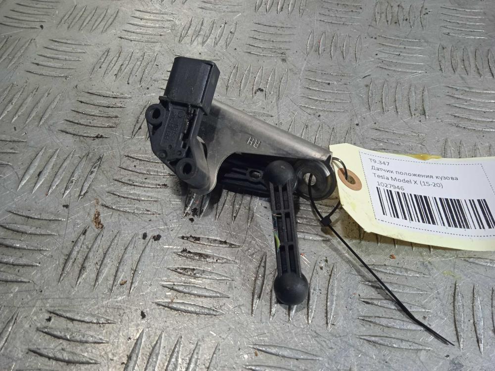 датчик дорожного просвета Tesla Model X 1 поколение 2019, Электро , цвет, 1027946 - фото №1