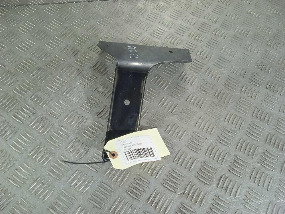 кронштейн (крепление) Tesla Model X 1 поколение 2019, Электро , цвет, 1073231 - фото №1