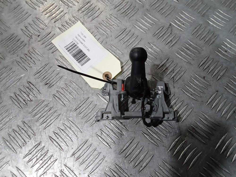 кронштейн (крепление) Tesla Model 3 1 поколение 2019, Электро , цвет, 1143746 - фото №1