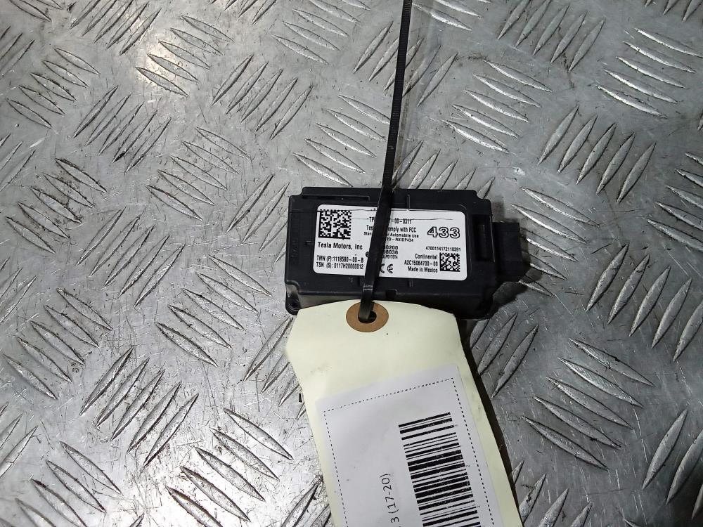 датчик давления в шине Tesla Model 3 1 поколение 2019, Электро , цвет, 1118580 - фото №1