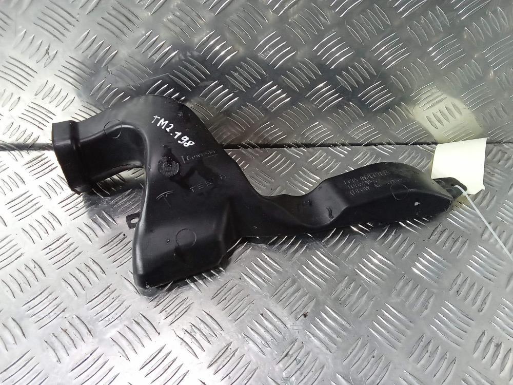 воздуховод Tesla Model 3 1 поколение 2019, Электро , цвет, 1099297 - фото №1