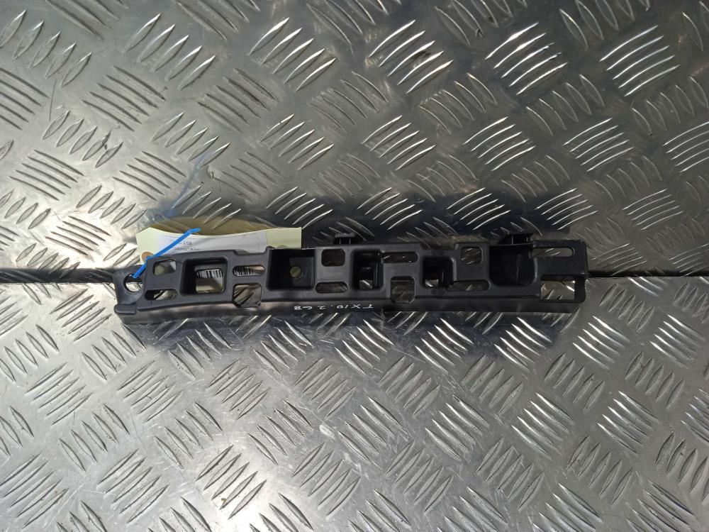 кронштейн (крепление) Tesla Model X 1 поколение 2019, Электро , цвет, 1059180 - фото №1