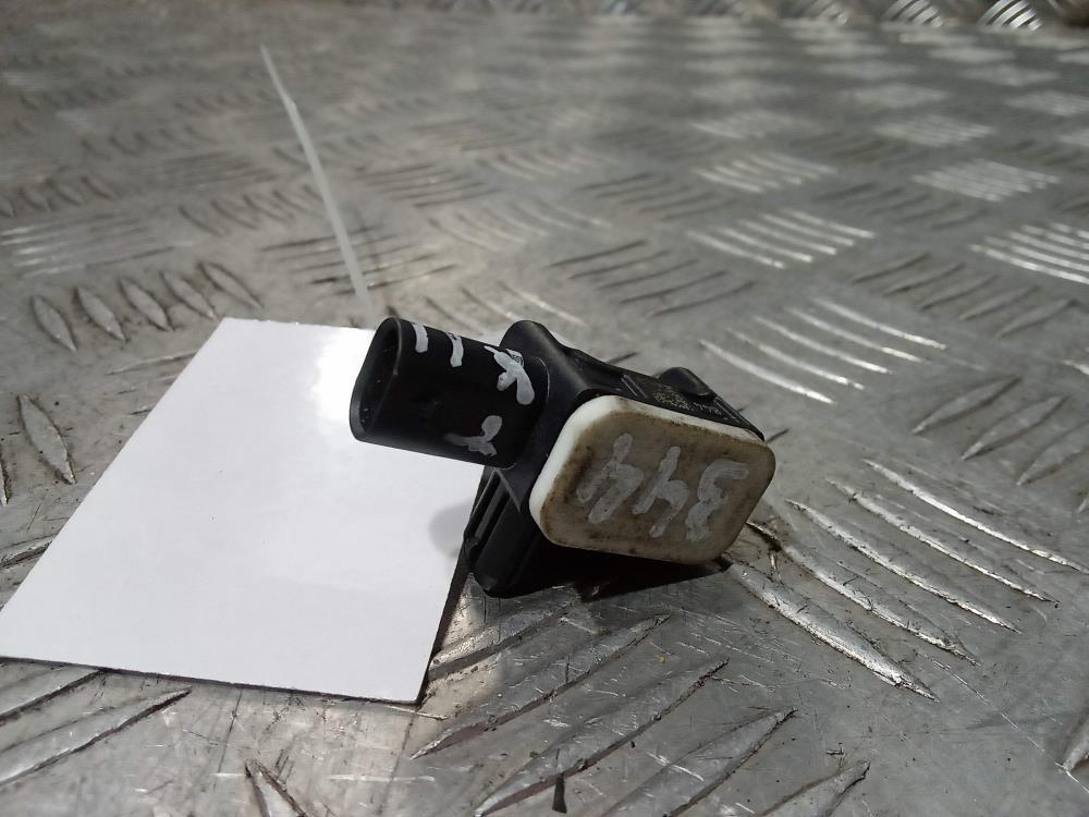 датчик удара Tesla Model X 1 поколение 2019, цвет, 1060058 - фото №1