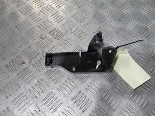 кронштейн (крепление) Tesla Model 3 1 поколение 2019, Электро , цвет, 1098789