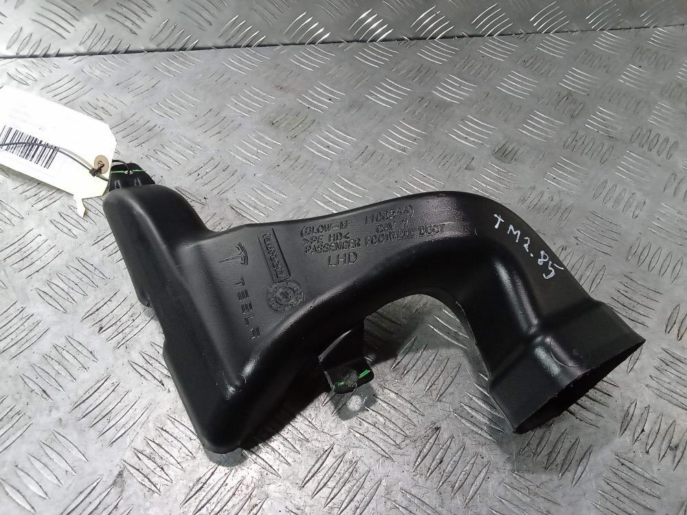 воздуховод Tesla Model 3 1 поколение 2019, Электро , цвет, 1100544 - фото №1