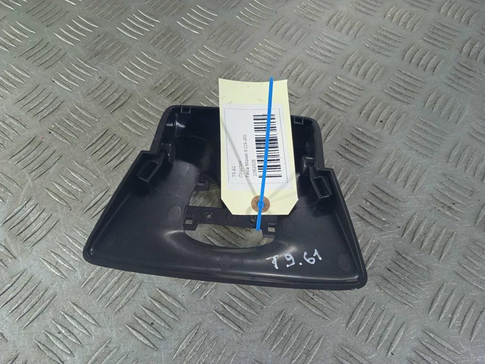 пластик Tesla Model X 1 поколение 2019, Электро , цвет, 1092605 - фото №1