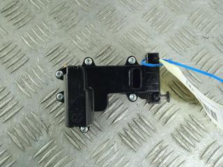 активатор (привод) замка двери Tesla Model X 1 поколение 2019, Электро , цвет, 1045353