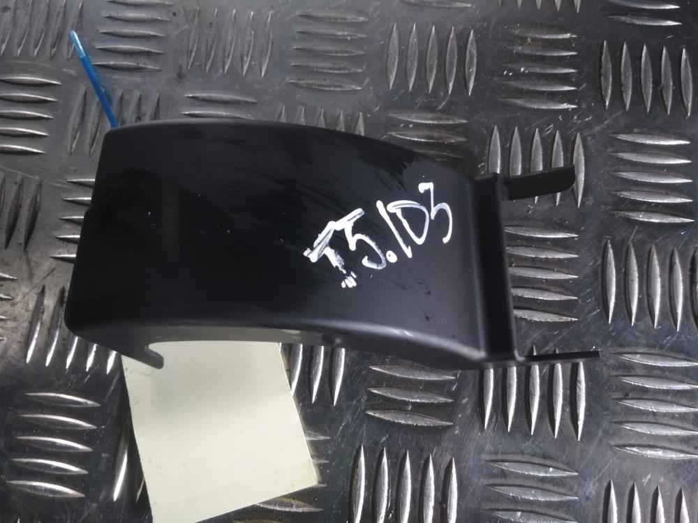 пластик Tesla Model X 1 поколение 2019, Электро , цвет, 1047074 - фото №1