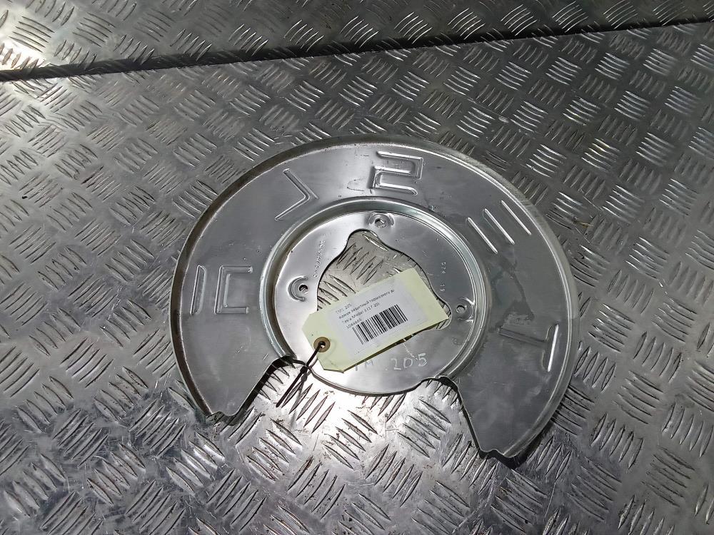 защитный кожух тормозного механизма Tesla Model 3 1 поколение 2019, Электро , цвет, 1044665 - фото №1