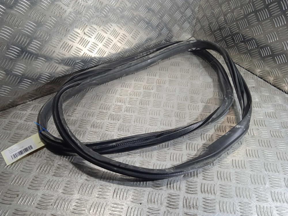 уплотнитель Tesla Model X 1 поколение 2019, Электро , цвет - фото №1