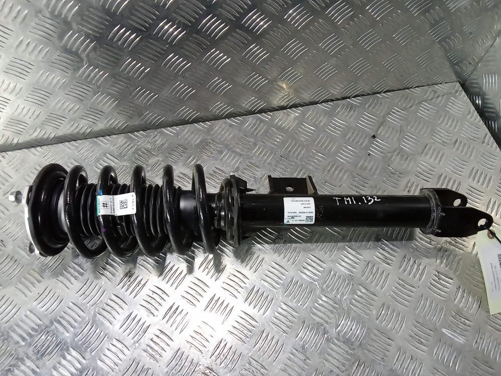 Стойка Tesla Model 3 1 поколение 2019, Электро , цвет, 1044364 - фото №1